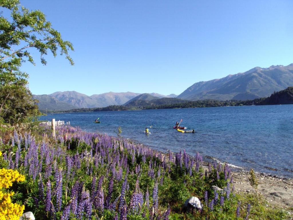 Casa de campo con costa de lago Hostal San Carlos de Bariloche Exterior foto