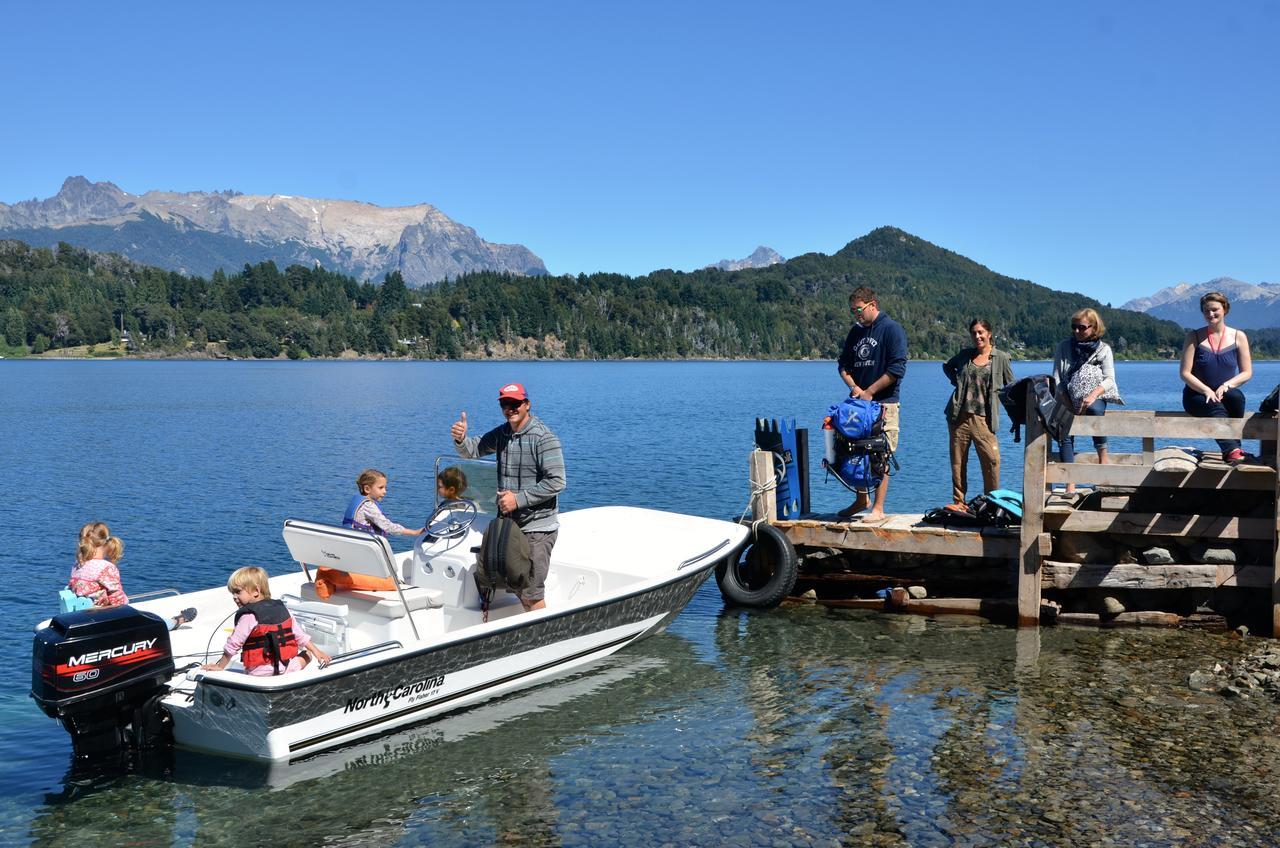 Casa de campo con costa de lago Hostal San Carlos de Bariloche Exterior foto