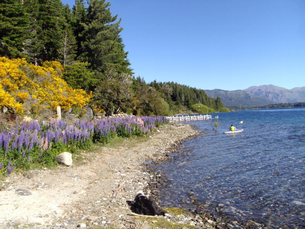 Casa de campo con costa de lago Hostal San Carlos de Bariloche Exterior foto