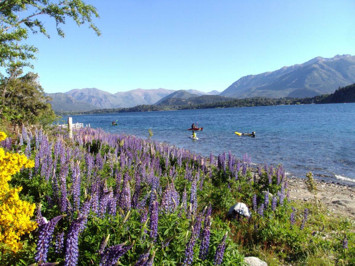 Casa de campo con costa de lago Hostal San Carlos de Bariloche Exterior foto